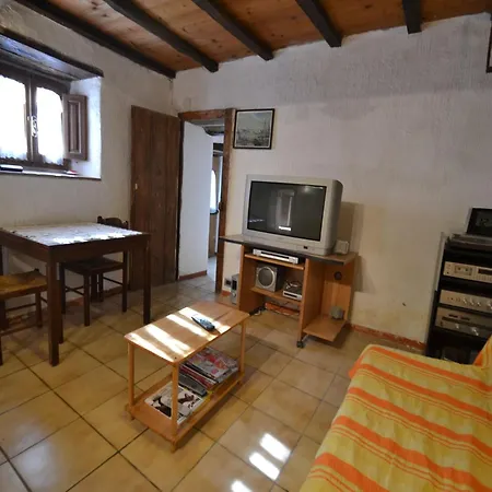 بيت للعطل Cottage In Marliana With Private Pool *
