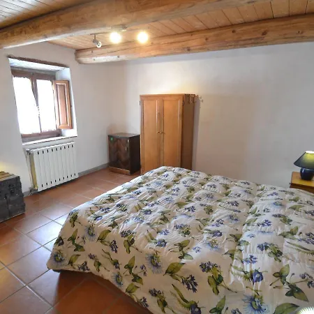 Cottage In Marliana With Garden